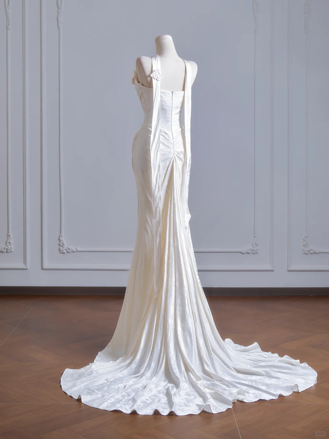 Ethereal Off-the-Shoulder White Mermaid Prom Dress Wedding Dress TH065