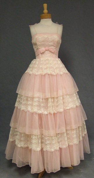 Vintage Pink A-Line Spaghetti Strap Bowknot Birthday Dress Lace Layered Tulle Long Party Dress TP1832
