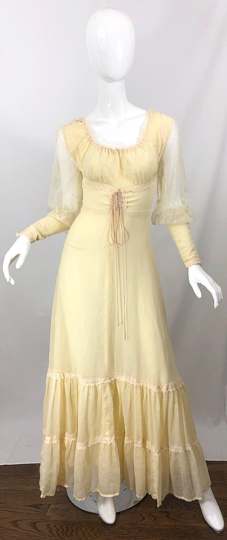 Pretty Yellow Square Neck Long Sleeve Lace Ball Gown Evening Dress TP1854