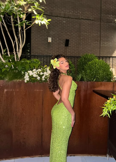 Gorgeous Green Mermaid Cross Neck Sequin Sleeveless Floor Length Evening Dress TP1897