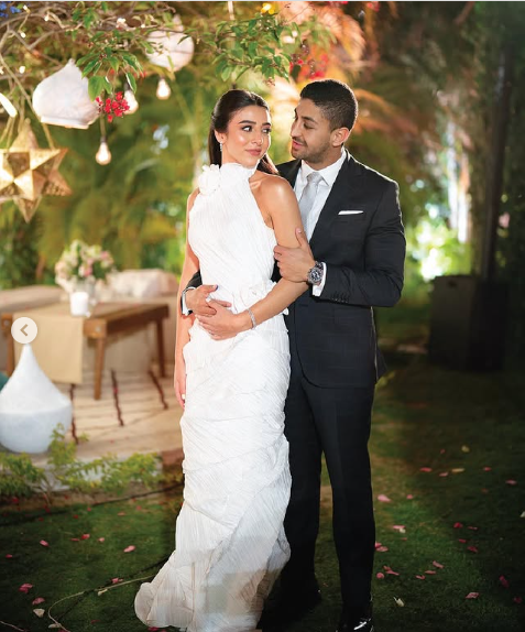 Elegant Mermaid Turtleneck Sleeveless 3D Flower Gown Wedding Dress TP1931