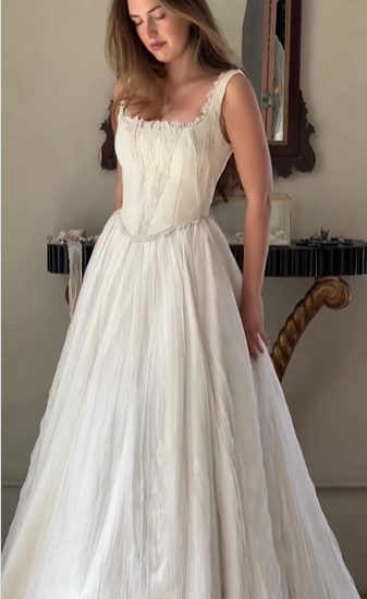 Vintage Ivory Square-Neck Corset Bodice Ruched Tulle Wedding Dress TP1967