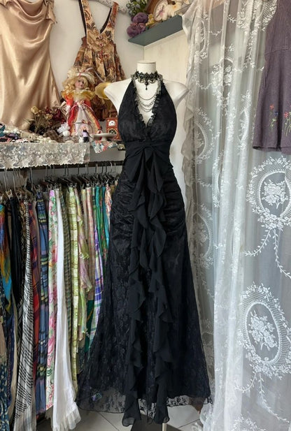 Charming Black Halter V Neck Ball Gown Evening Dress TP2013