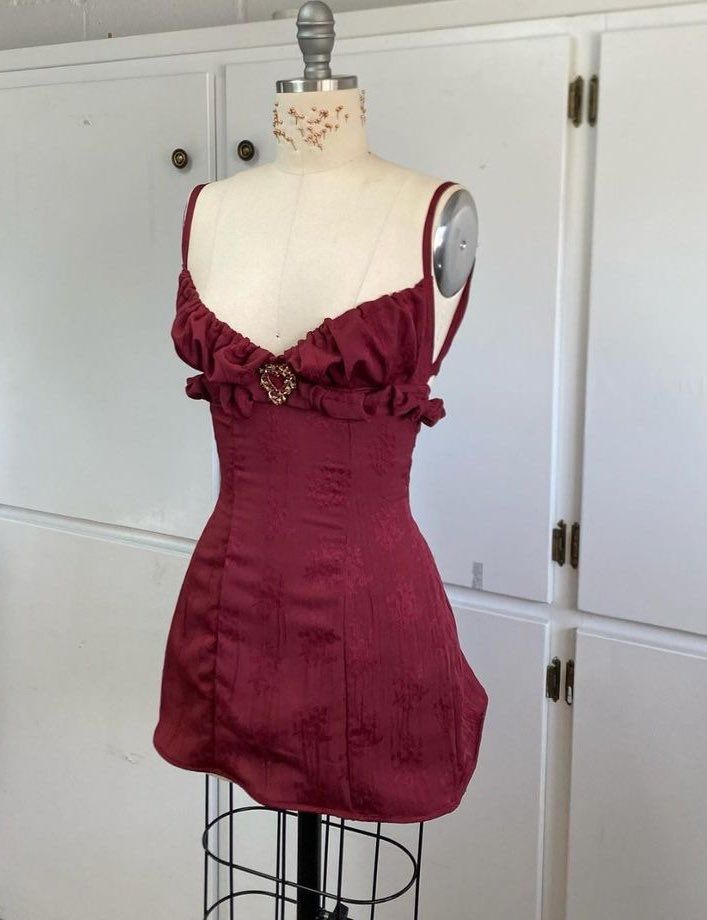 Beautiful Burgundy Strap Short Homecoming Dress TP2035