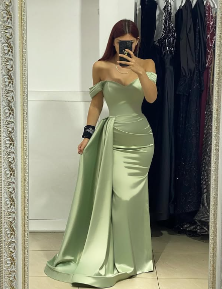 Charming Green Off-The-Shoulder Mermaid Satin Floor-Length Ball Gown Evening Dress TP2085