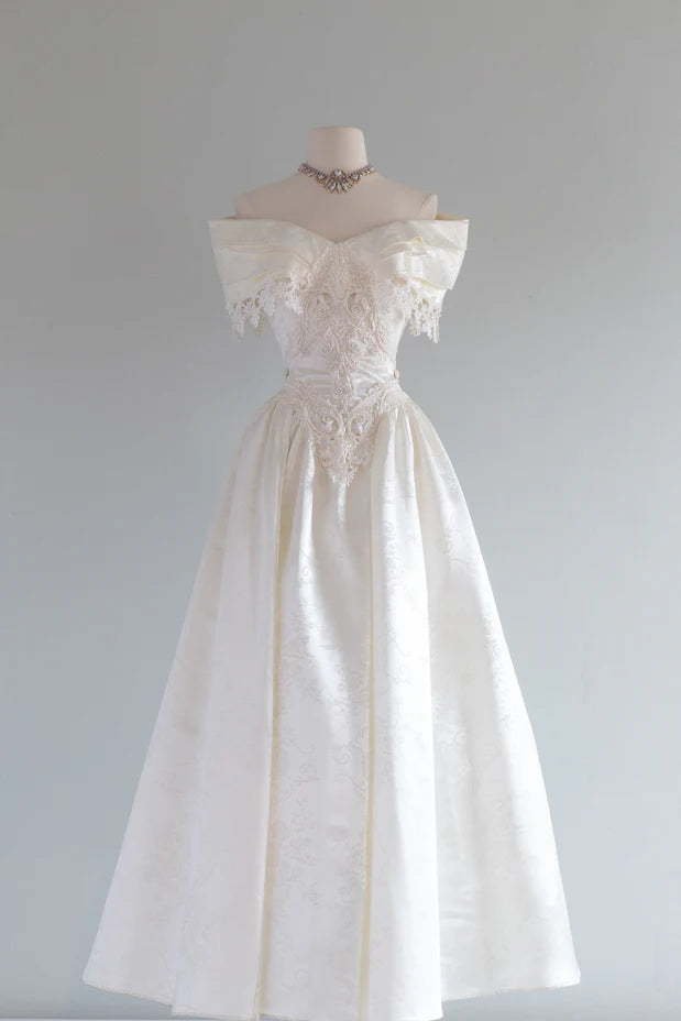 Vintage French Ivory A-line Off-the-shoulder Sequin Beaded Wedding Dress TP2165