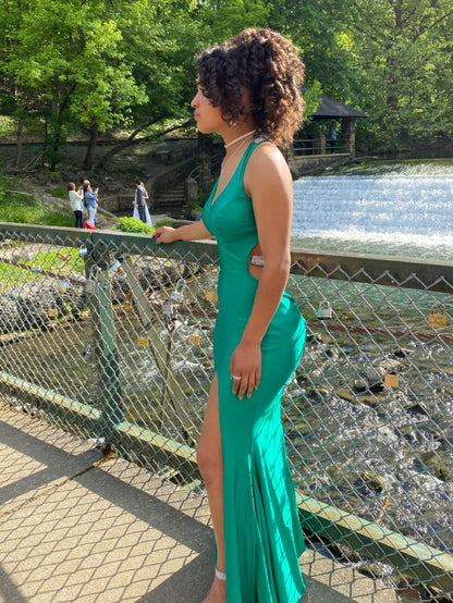 Gorgeous Satin Strap V Neck Sleeveless Backless Mermaid Formal Prom Dress Evening Gown TP2327