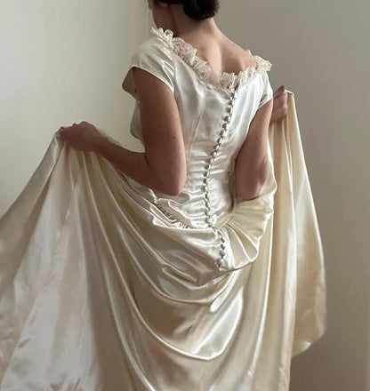 Vintage Ivory Satin Sleeveless A-Line Wedding Dress TP2466