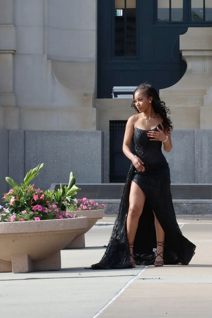 Sexy Black Sleeveless Slit Floor-Mounting Prom Dress Evening Dress TP2613