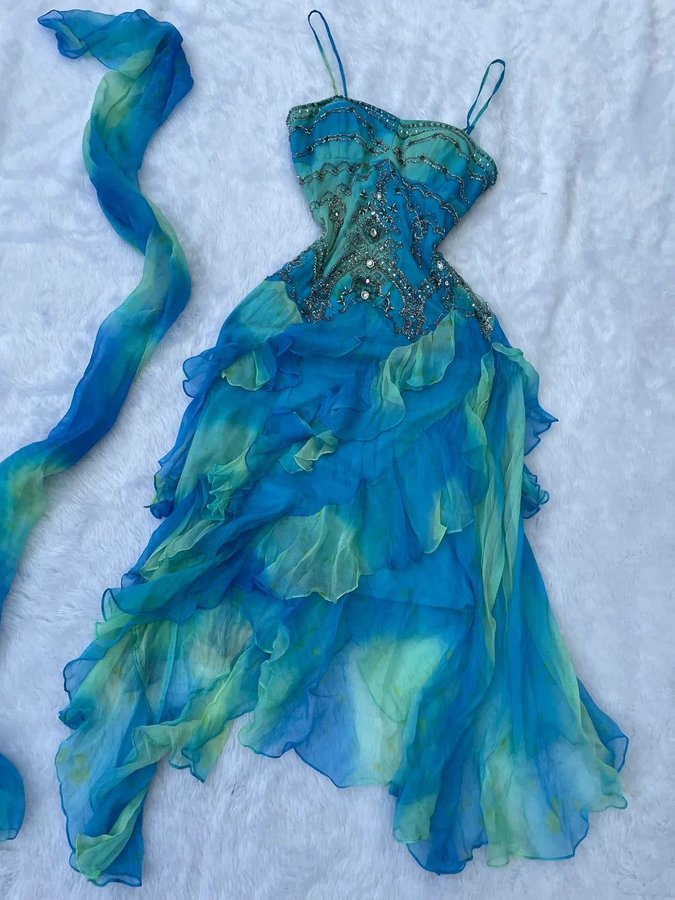 Retro Gradient Blue Suspender Chiffon Ruffle Beaded Prom Dress Evening Gown TP2616