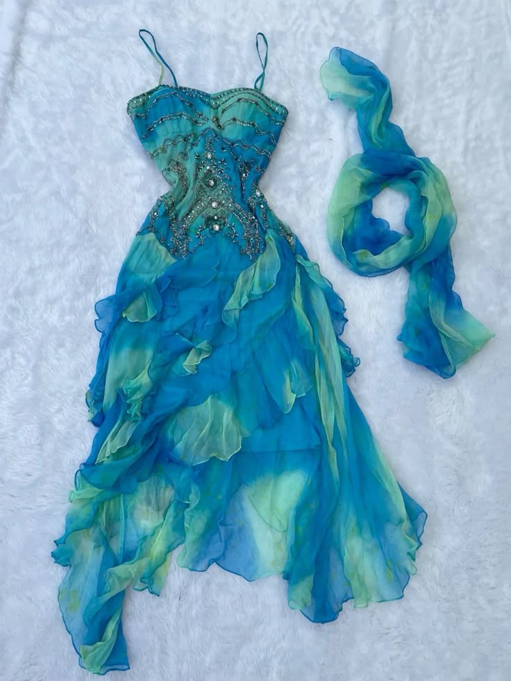Retro Gradient Blue Suspender Chiffon Ruffle Beaded Prom Dress Evening Gown TP2616