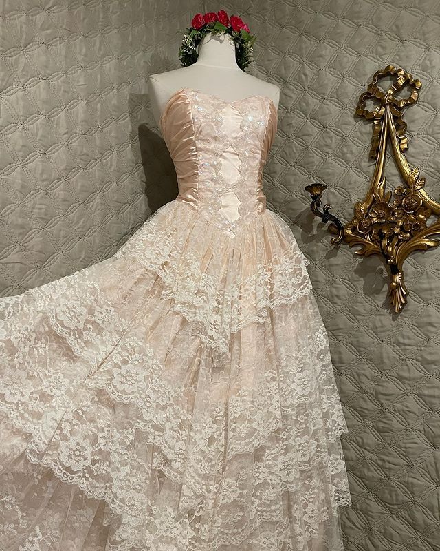 Vintage Pink Strapless Sequined Lace Trim Sweetheart Neck A-Line Prom Dress Evening Dress TP2741