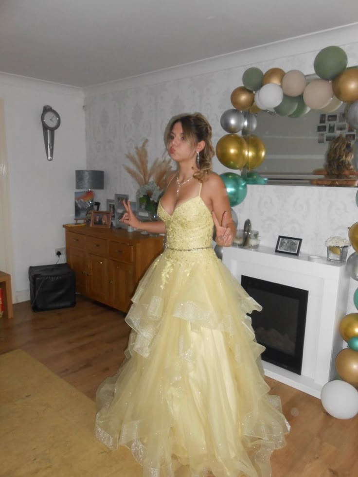 Elegant Light Yellow A-line Strapless V-neck Long Prom Dress Evening Dress TP2772