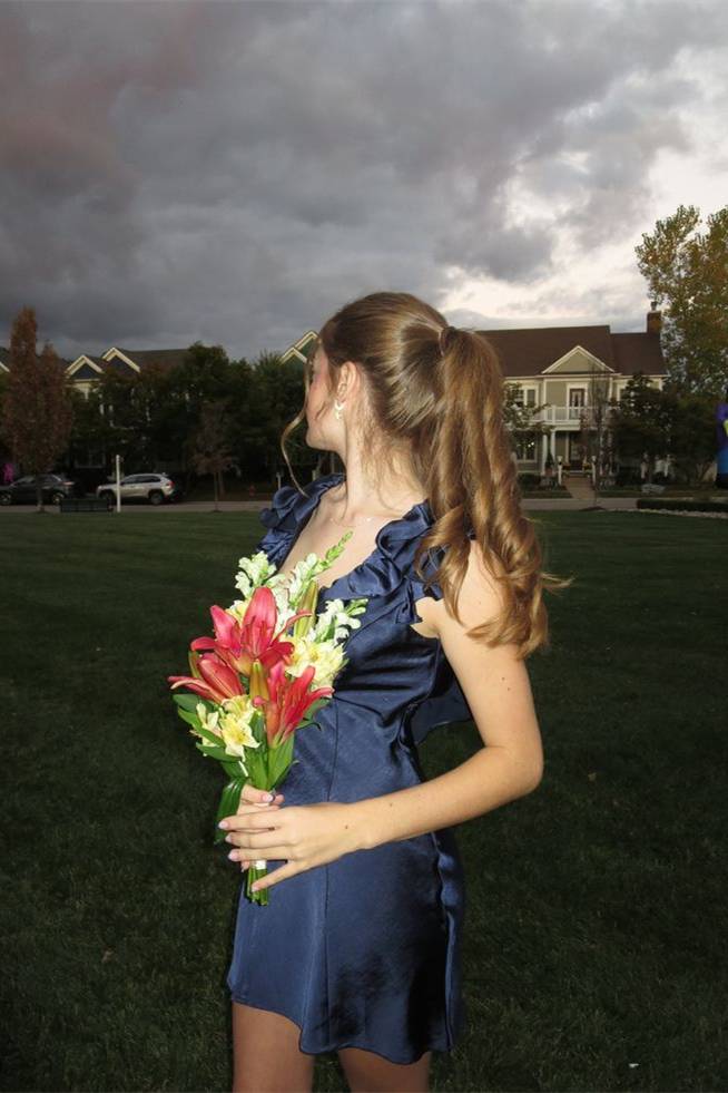 Vintage Navy Blue Satin V-Neck Ruffle Cap Sleeve A-Line Mini Homecoming Dress TP6005