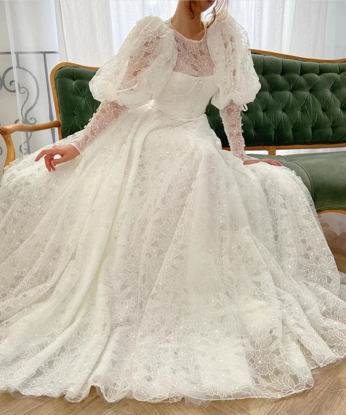 Vintage Ivory High Neck Wedding Dress Puff Long Sleeve Floral Lace A-Line Wedding TP5912