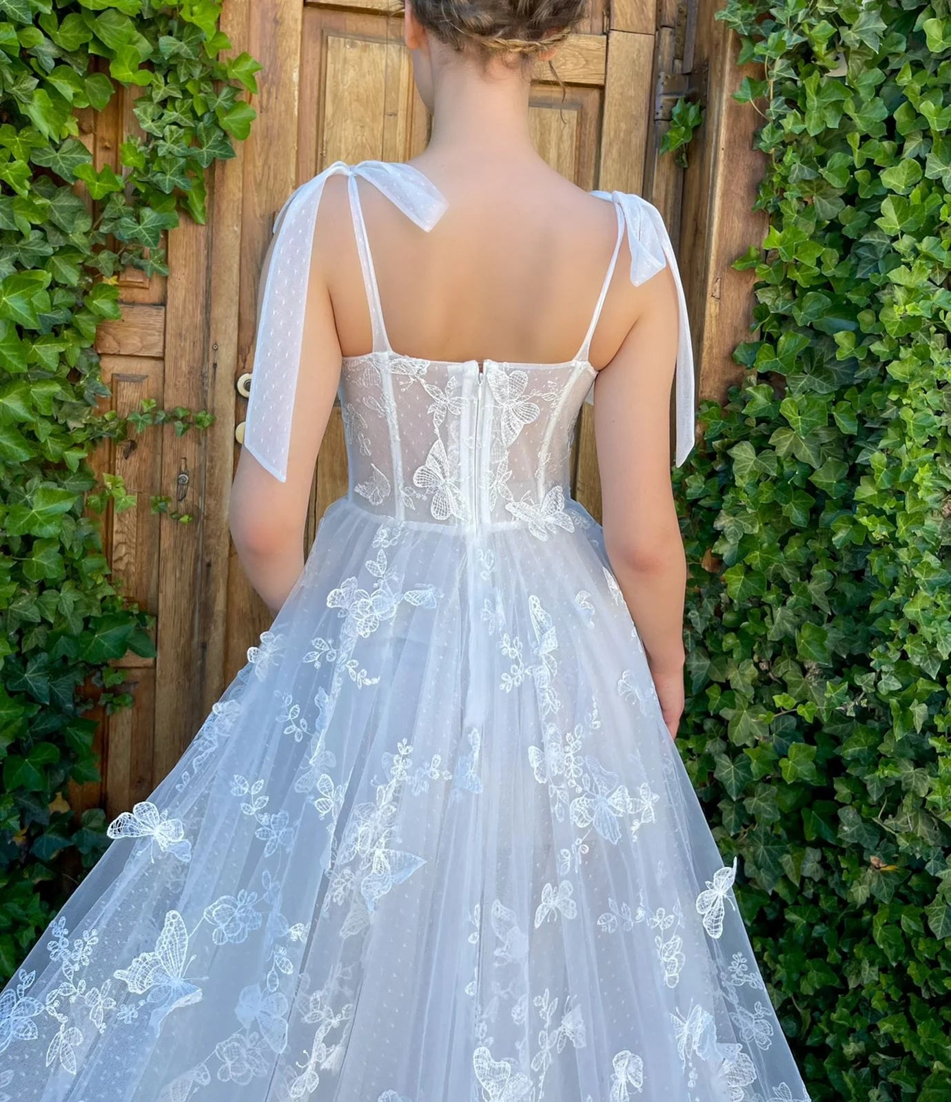 Romantic Sweetheart Sheer Ribbon Bow Shoulder Lace Tulle A-Line High Slit A-Line Wedding Dress TP5917