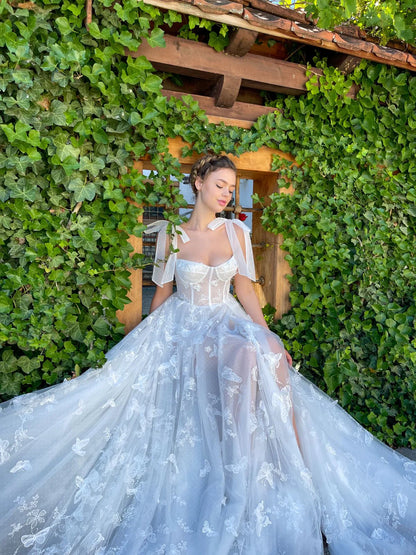 Romantic Sweetheart Sheer Ribbon Bow Shoulder Lace Tulle A-Line High Slit A-Line Wedding Dress TP5917