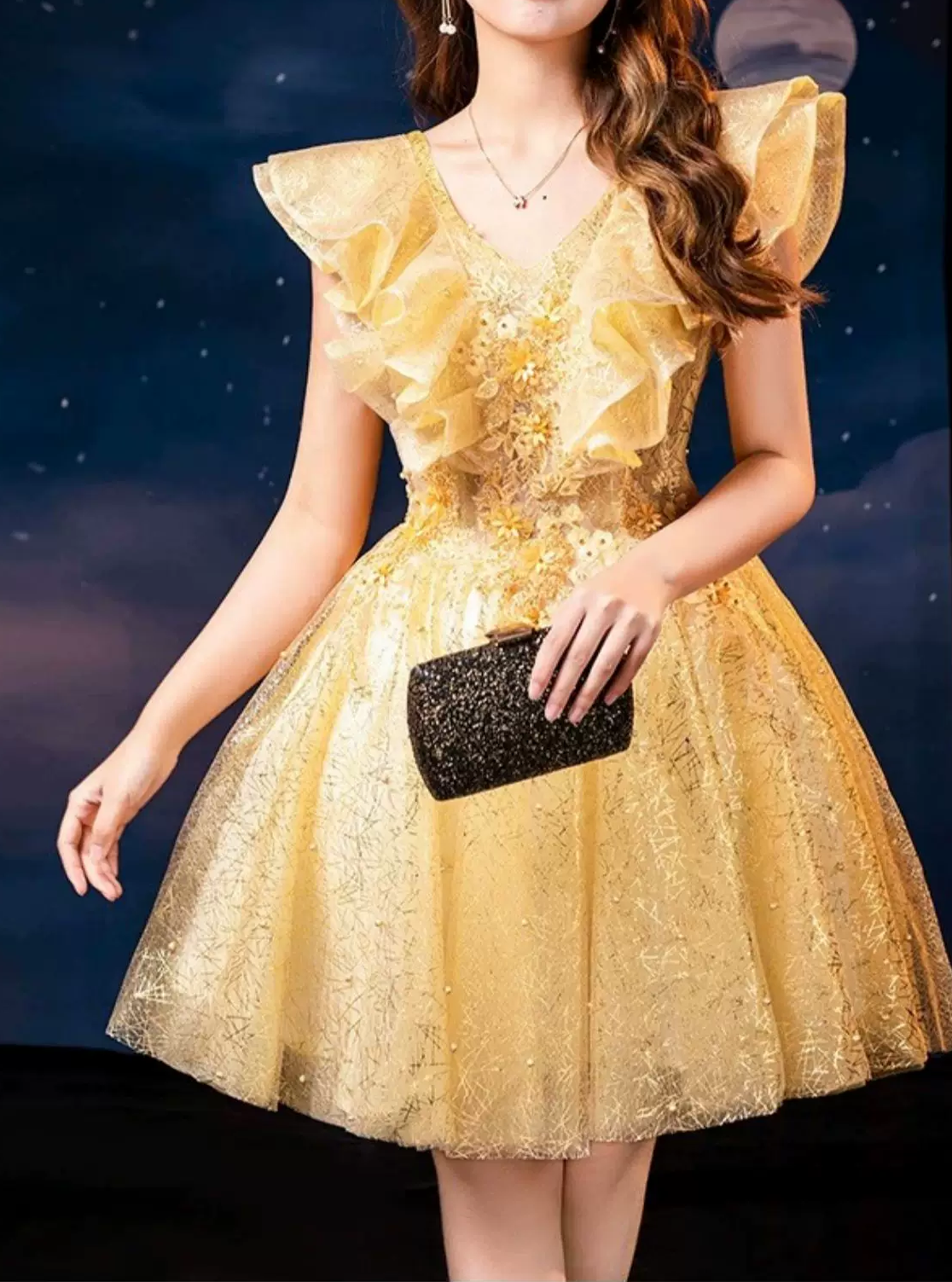 Elegant Golden Ruffle V‑Neck Tulle 3D Floral Appliques A-Line Homecoming Dress TP6103