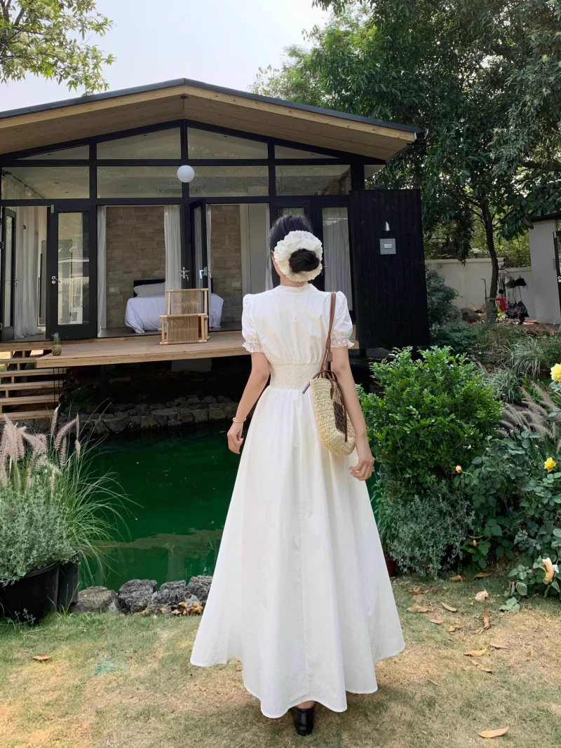 Simple Fashion White V-neck Design Elegant A-line Short-sleeved Dress TP3356
