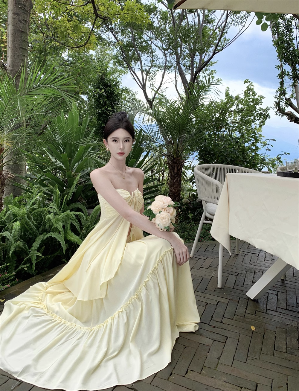 Simple Fashion Navel Design Casual Halter Dress TP3009