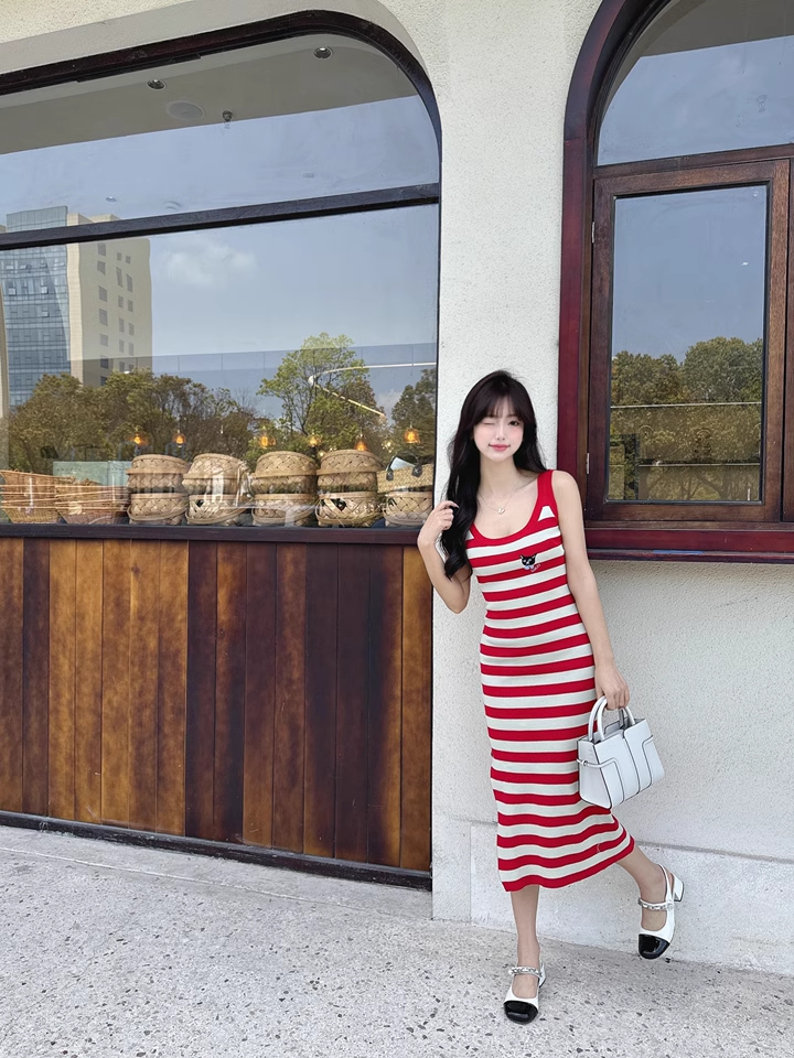 New Fashion Red Streak Casual Sleeveless Spaghetti Strap Dress TP2977