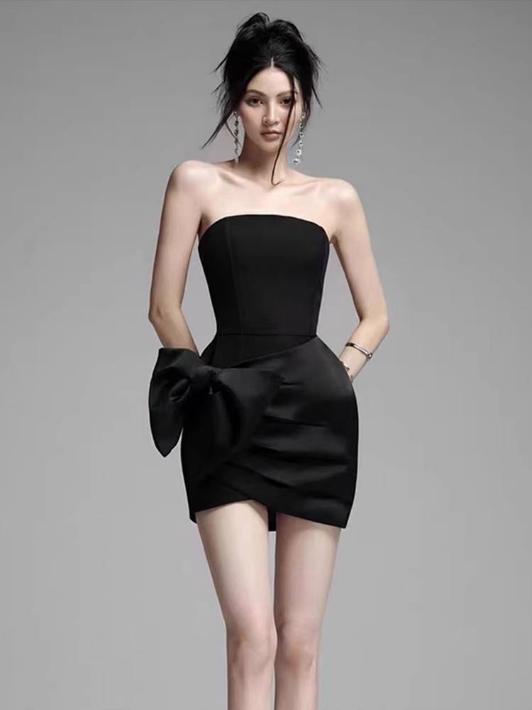 Elegant Black Strapless Bow Design A-line Satin Party Dress Homecoming Dress TP3822