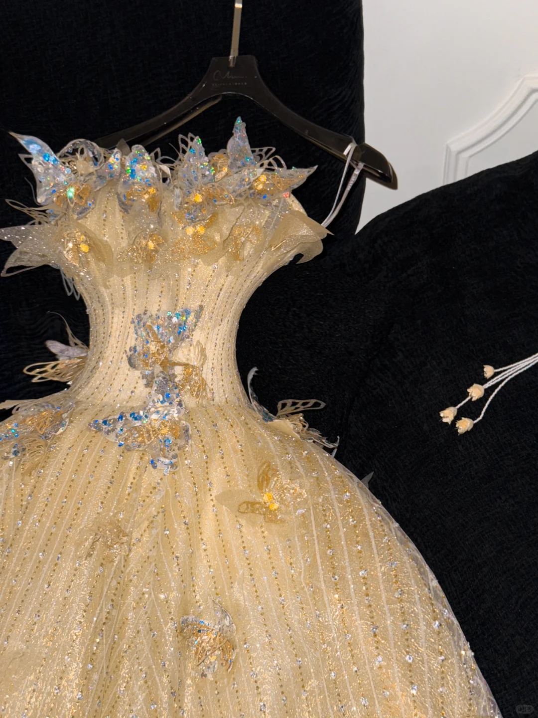 Gorgeous Shiny Yellow Sequin Beaded 3D Butterflies A-Line Floor-length Evening Dress Prom Dresses TP4187