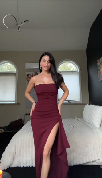 Elegant Strapless Burgundy Evening Gown Sheath High-Slit Maxi Prom Dress TP5217