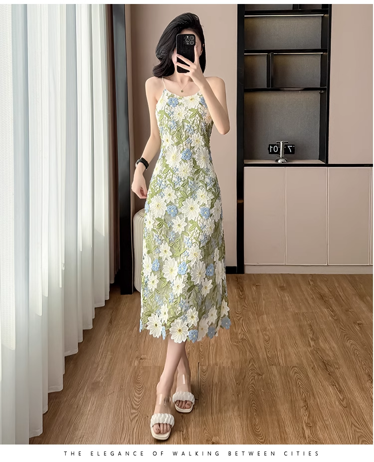 New Fashion Green Floral Embroidery Design Midi A-line Spaghetti Strap Dress TP3343