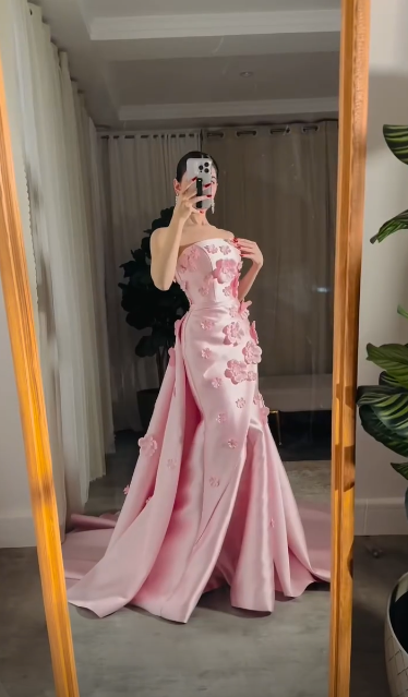 Vintage Pink Strapless Ball Gown 3D Floral Satin Prom Dress TP5572