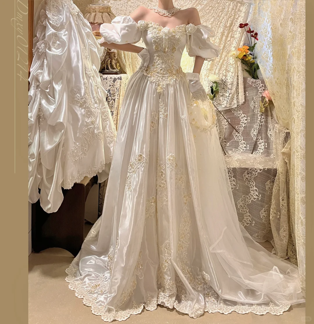 Glamorous Ivory Puff Sleeve Beaded Embroidery A-Line Tulle Train Wedding Dress TP5319