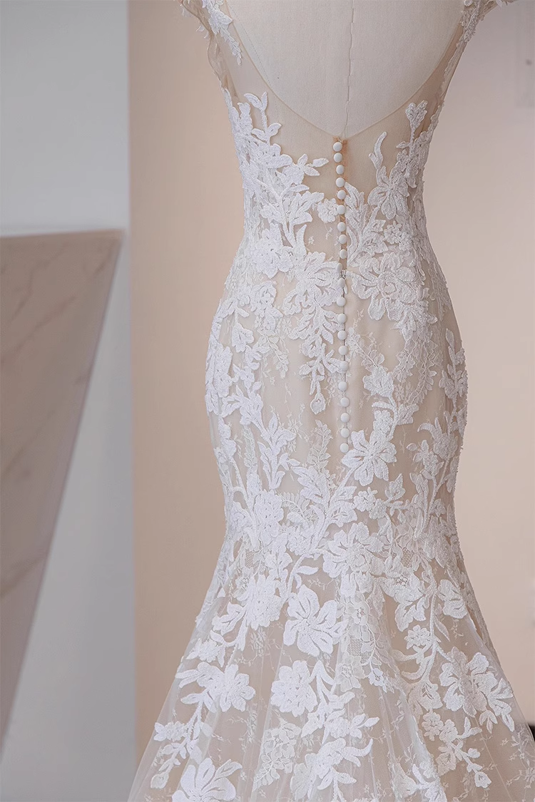 Elegant White Applique Mermaid Cap Sleeves Long Wedding Dress TP5022