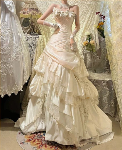 Glamorous Ivory Ruffled Layers Satin Wedding Dress A-Line Lace Hem Bridal Gown TP5258