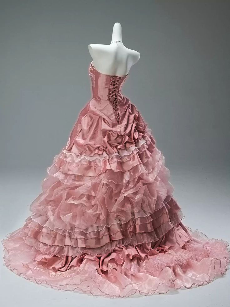 Vintage Pink Beaded Applique A-Line Strapless Ruffled Tiered Quinceañera Ball Gown TP5176