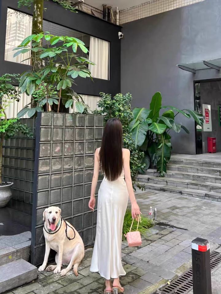 New Style White Sleeveless Beach Slim Halter Dress TP2984