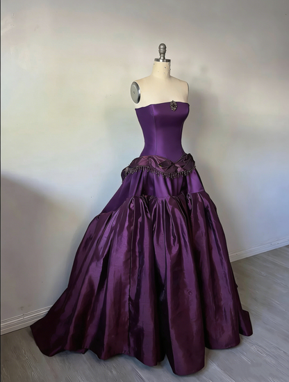 Vintage Burgundy Satin Sweet 16 Quinceanera Strapless Beaded Evening Dress Long Ball Gown TP4962