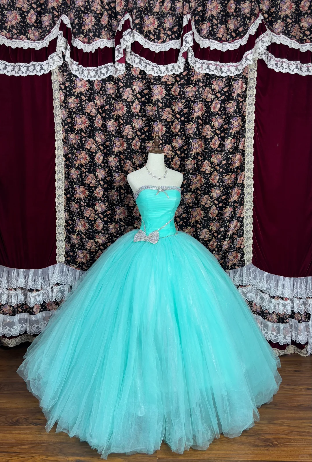 Gorgeous Shiny Beaded Sweet 16 Quinceanera Strapless A-Line Floor-length Prom Dress Evening Dress Ball Gown TP4394