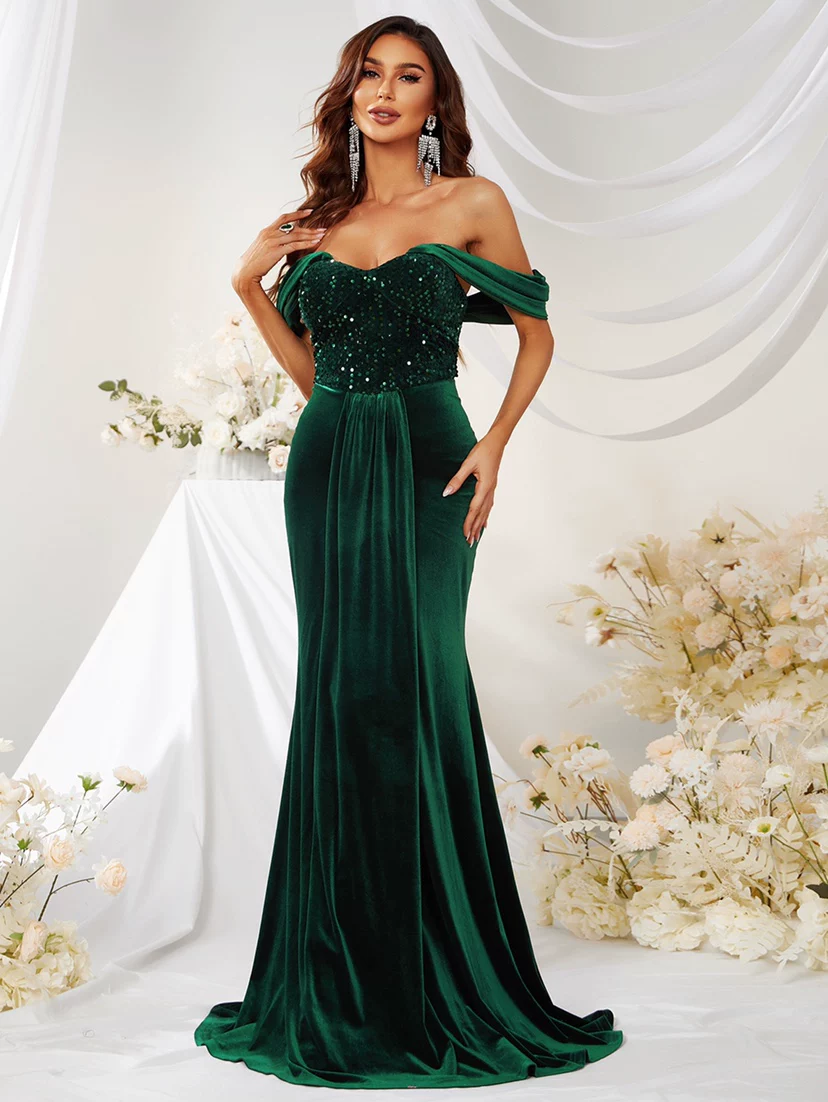 Vintage Emerald Green Off-Shoulder Velvet Sequin Bodice Prom Dress TP5778