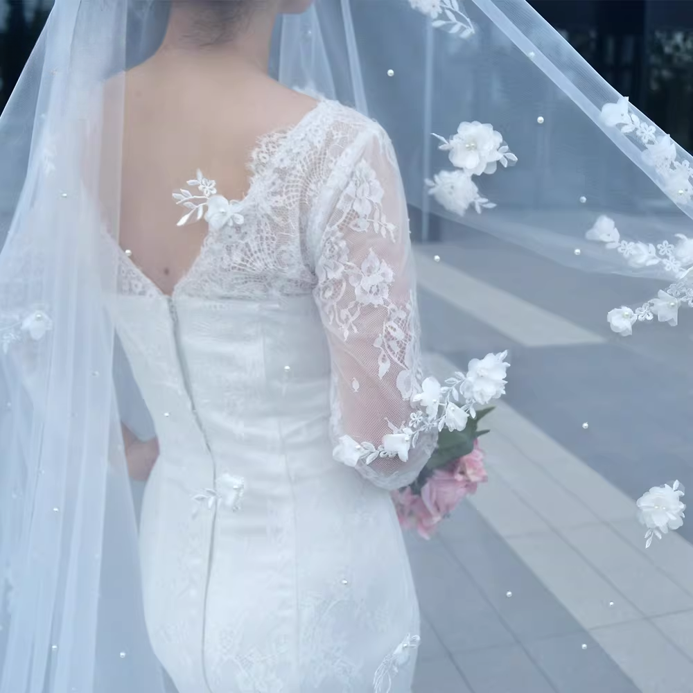 Vintage White Floral Embroidered Bridal Veil 3D Flower Beaded Cathedral-Length Wedding Veil TP5622