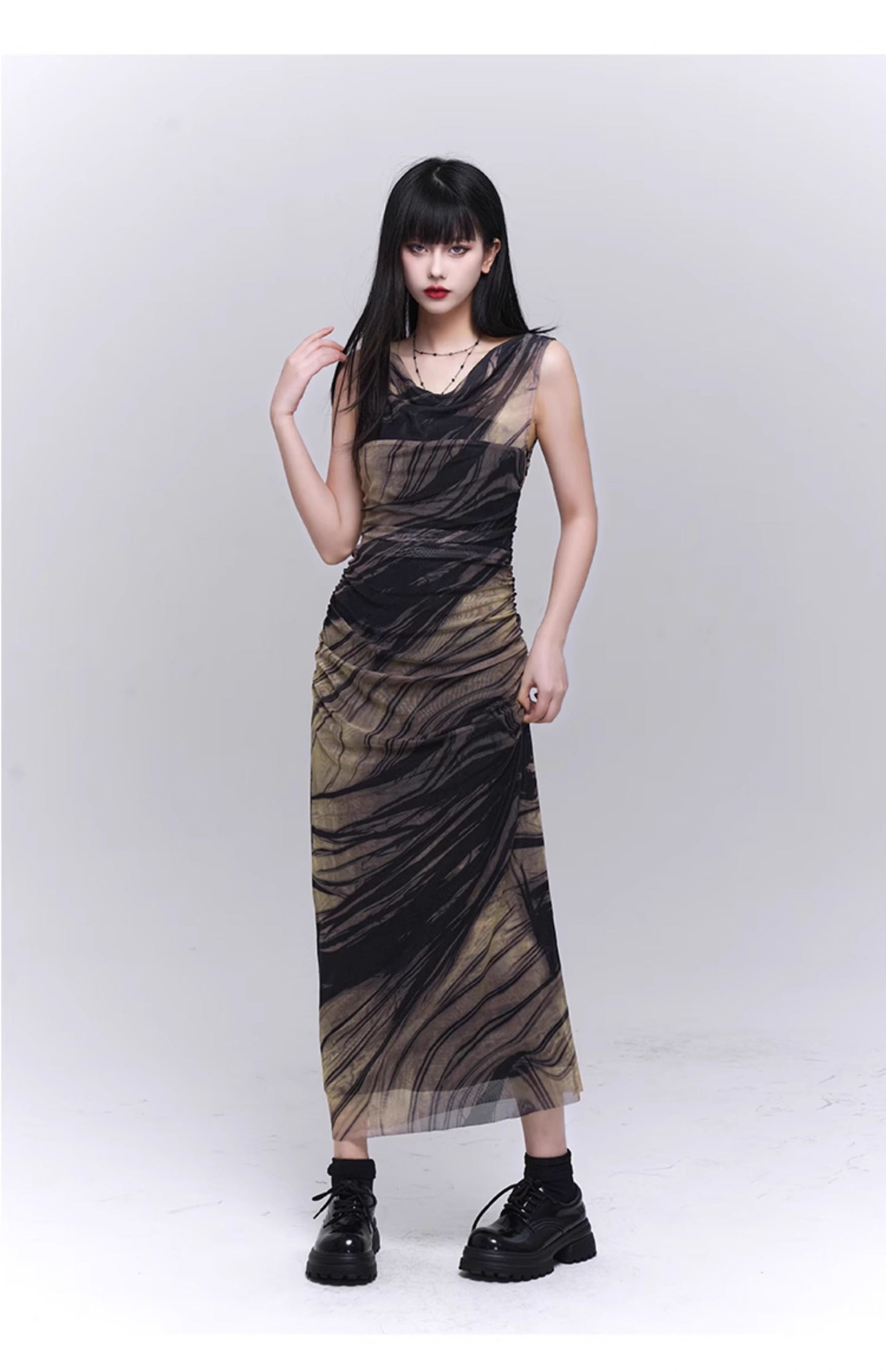 New Simple High Neck & Low Neckline Design Sleeveless Tank Top Dress TP2916