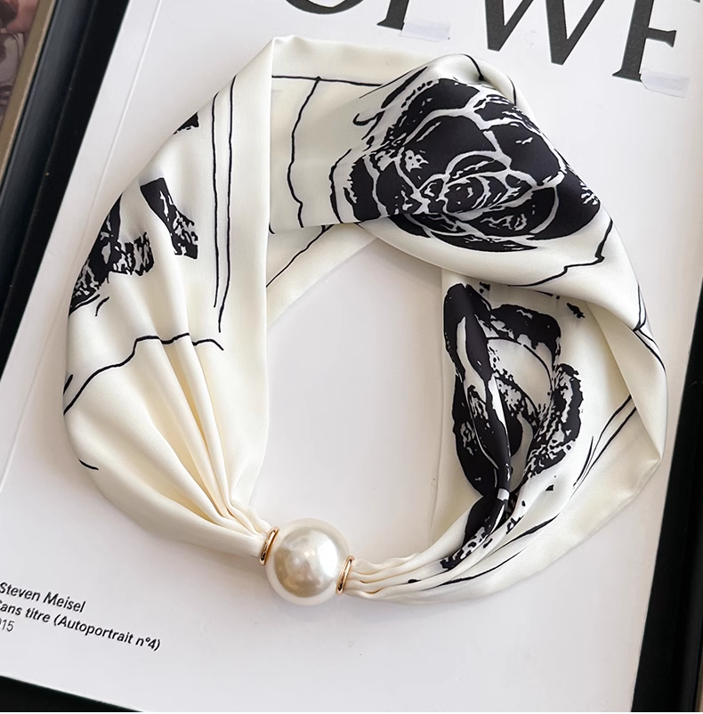 Vintage Floral Design Magnetic Buckle Pearl Soft Silk Scarf TP3135