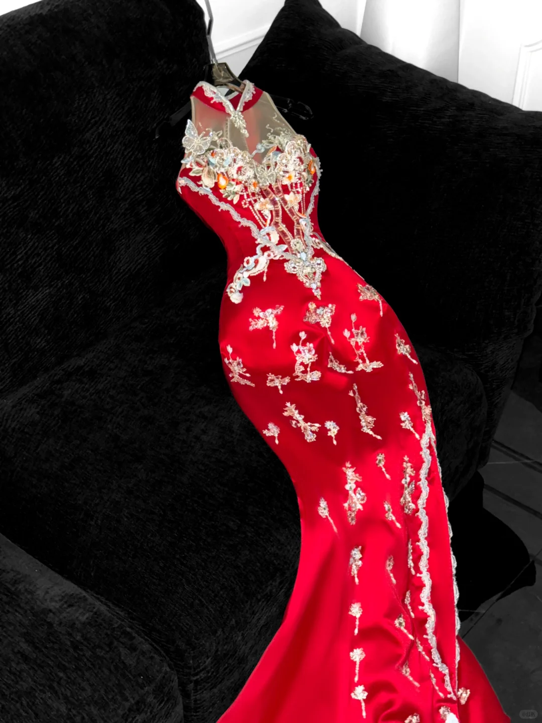 Gorgeous Sparkling Red Beaded Sequined Embroidery Design Elegant Mermaid Prom Dress Evening Dress TP4209