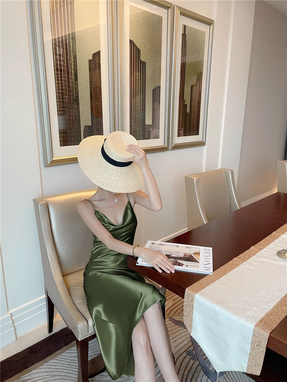 New Simple Design A-line Satin Sleeveless Spaghetti Strap Dress TP3277