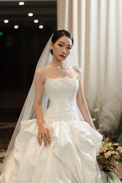 Elegant Strapless Satin 3D Floral Ruffle A-Line Wedding Dress TP5964