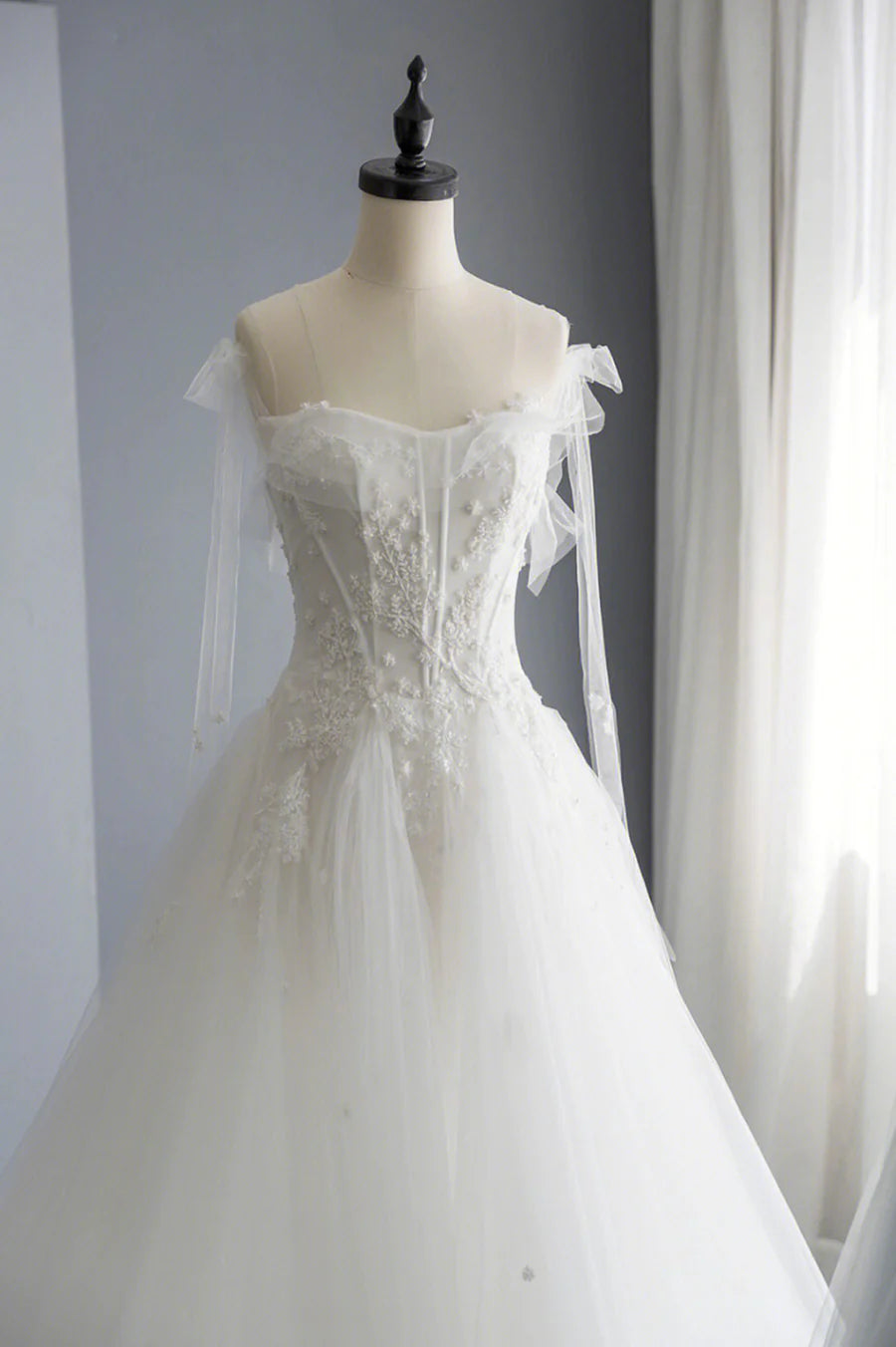 Previous Next   A-Line Tulle Lace Long Prom Dresses, Evening Party Dresses TP523