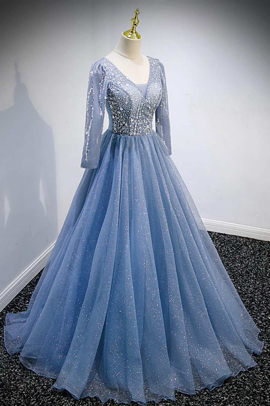 Previous Next   Blue V-Neck Tulle Beading Long Prom Dresses, Long Sleeve Evening Dresses TP678