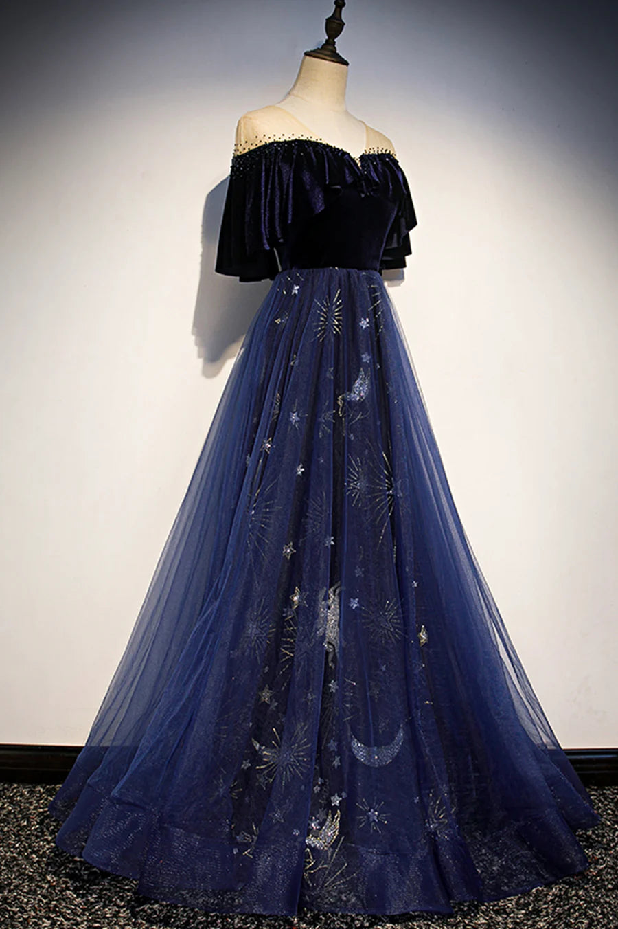 Elegant Navy Blue Applique Velvet Tulle Vintage A-Line Long Prom Dress Evening Dress TP689