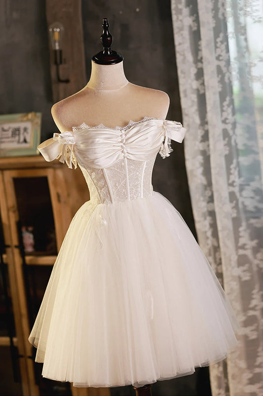 A-Line Tulle Short Prom Dress, Cute Champagne Off the Shoulder Party Dresses TP897