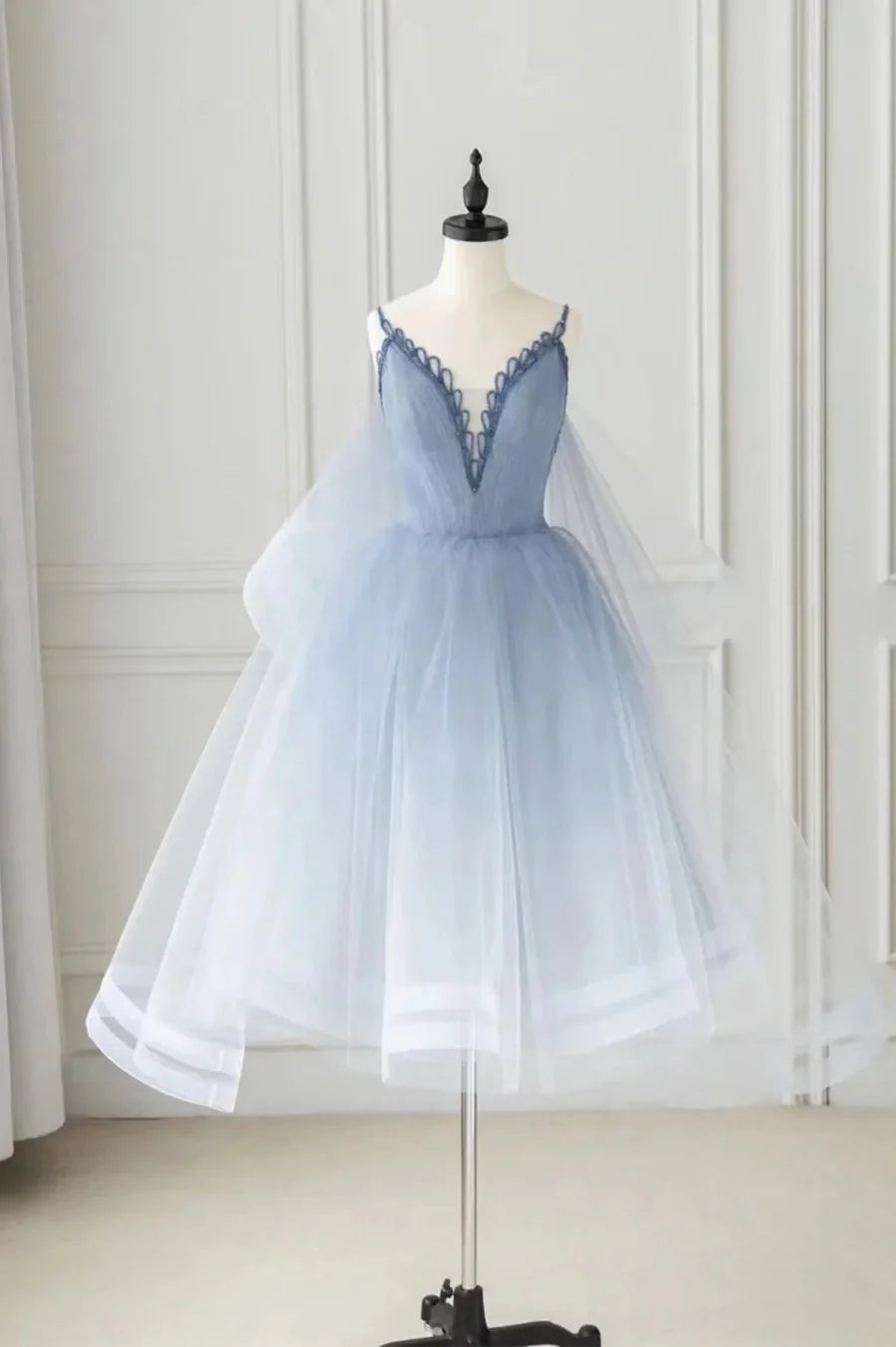 Cute V-Neck Tulle Short Prom Dress, A-Line Party Homecoming Dress TP902
