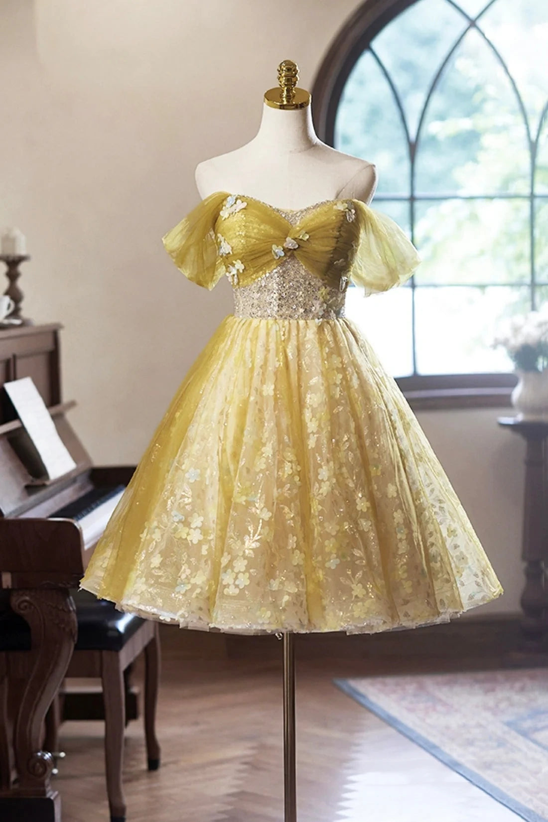 Vintage Yellow Floral Tulle Knee Length Prom Dress, Lovely A-Line Homecoming Dress TP3395